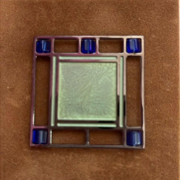 Frank lloyd wright tree of life pin - Picture 1 of 3